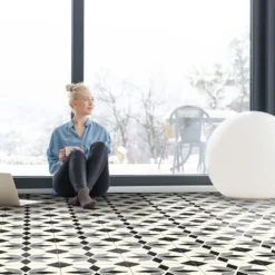 None Scottsdale White Vinyl Sheet Flooring - 3x2m Roll